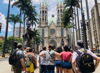 Tour Guiado pelo Centro Histórico de SP está de volta Iniciativa do Pátio Metrô São Bento já reuniu mais de 3 mil pessoas desde 2019 e faz parte do roteiro de atrações de turismo e lazer da Cidade. Foto: Divulgação