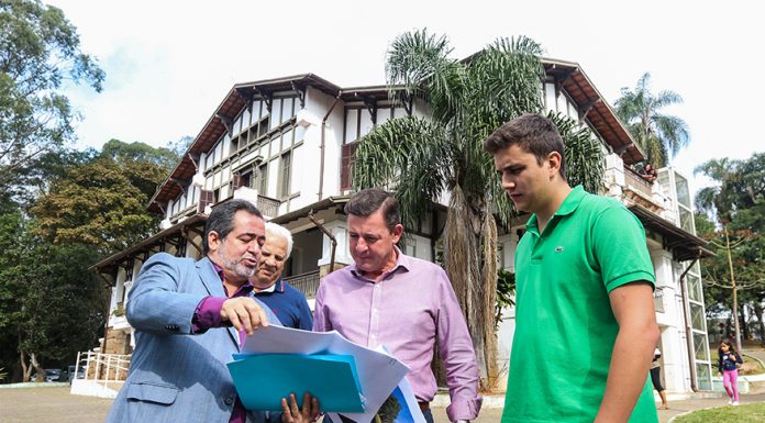 Morando anuncia reforma do casarão e revitalização da Chácara Silvestre
