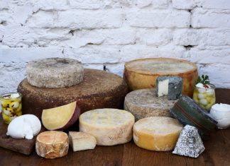 Vai um queijinho aí? Conheça os destinos de queijo no Brasil