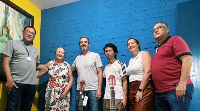 Escola de Artes de Ribeirão Pires recebe doação de novos instrumentos