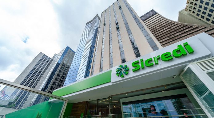 Sicredi chega à marca de 7 milhões de associados