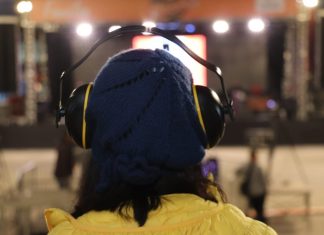 Festival do Chocolate de Ribeirão Pires disponibiliza abafadores auriculares a visitantes com TEA