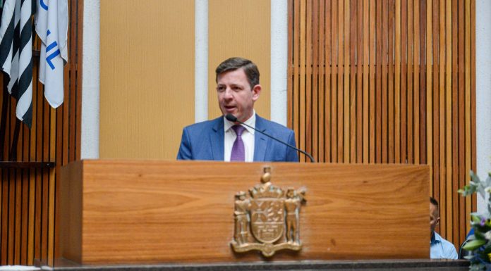 Em São Bernardo, fica proibido o uso de veículos oficiais e celulares corporativos aos agentes públicos