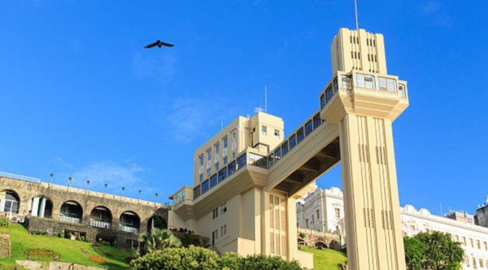 Otis é selecionada para modernizar o Elevador Lacerda