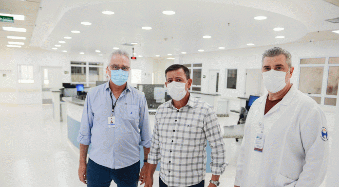 Orlando Morando entrega reestruturação de mais 30 leitos do Hospital de Clínicas