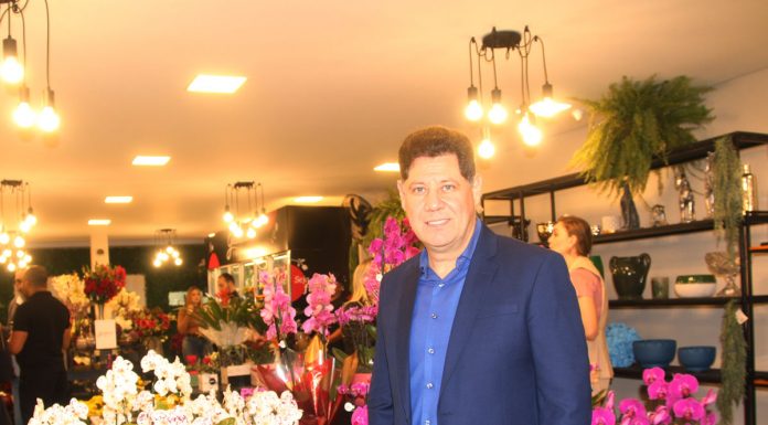 Giuliana Flores inaugura nova loja no bairro Perdizes em São Paulo