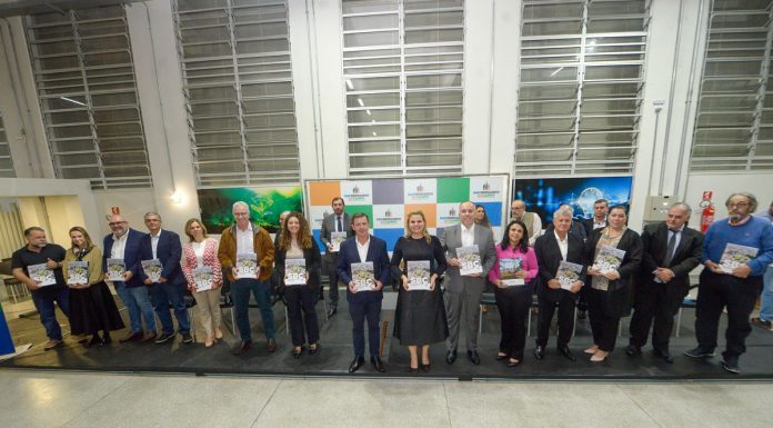 São Bernardo lança livro que destaca transformação do município nos últimos anos