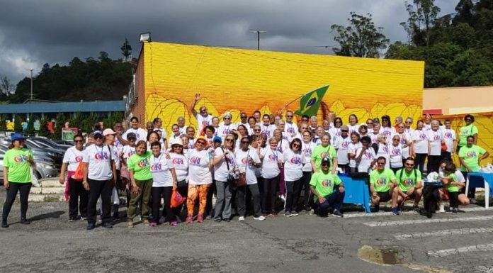 3ª Caminhada Sênior do CRI de Ribeirão Pires reúne quase 100 pessoas