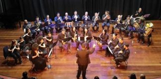 Banda Sinfônica da EMARP fará duas apresentações gratuitas nesta terça-feira (3), com clássicos do rock