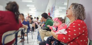 Ribeirão Pires promove reunião com responsáveis de novos alunos das creches