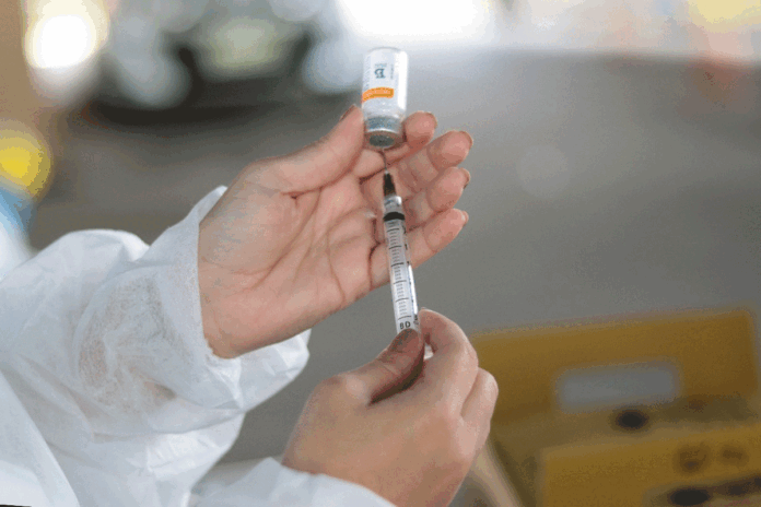 A-vacinação-contra-a-dengue-em-Ribeirão-Pires-está-liberada-para-público-alvo-de-10-a-14-anos--Foto-DivulgaçãoPMETRP