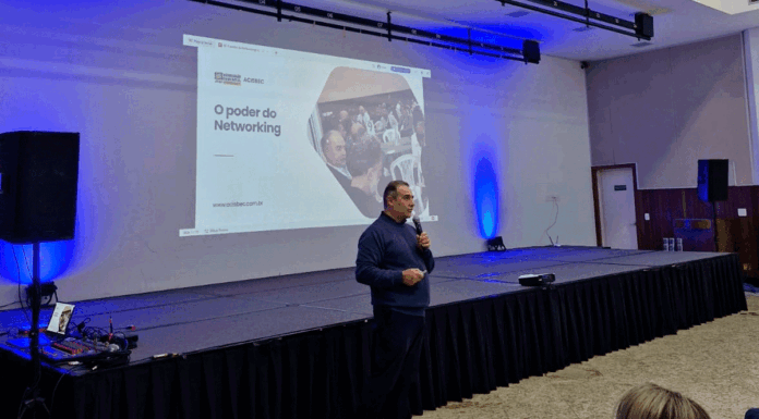 ACISBEC promove Café com Negócios