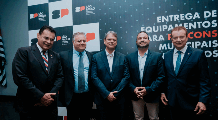 Procon de São Bernardo recebe veículo e tablets