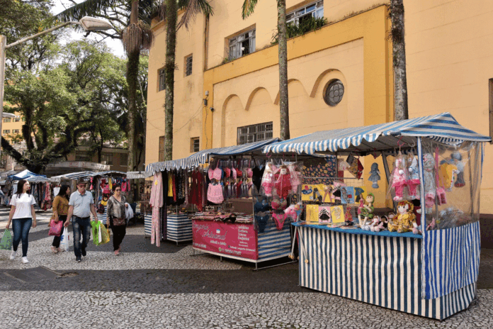 Incubadora Pública de Economia Solidária-Foto: Helber Aggio