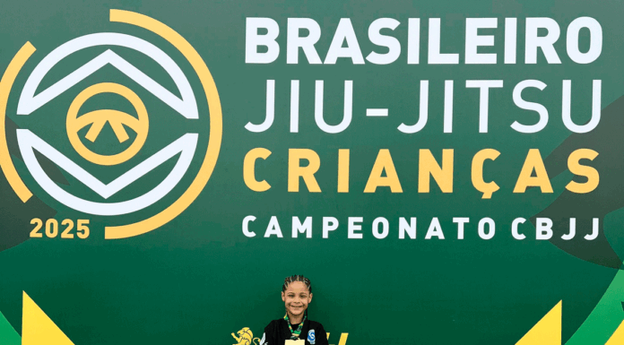 Rebeca Bem-Te-Vi conquista campeonato brasileiro de jiu-jitsu