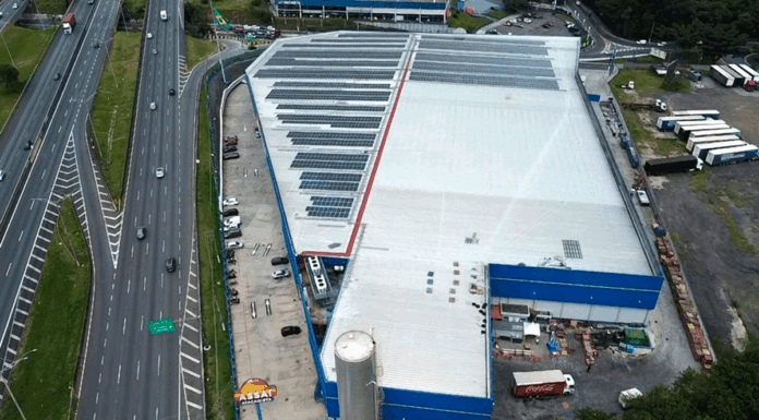Assaí Implementa maior telhado solar do varejo alimentar