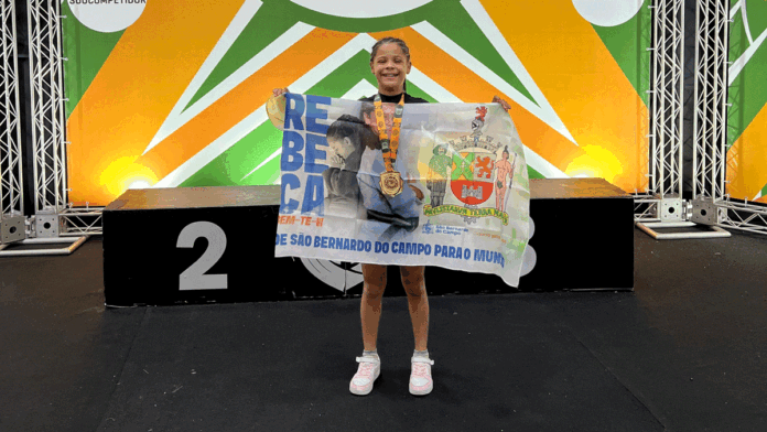 Rebeca Bem Te Vi é Campeã Brasileira de Jiu Jitsu