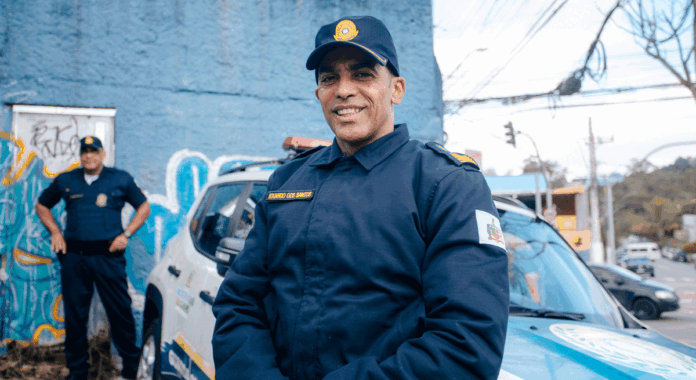 COMANDANTE EDUARDO