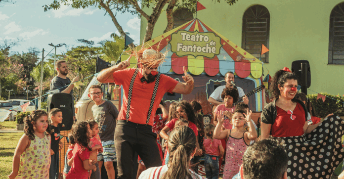 Kombi no Circo