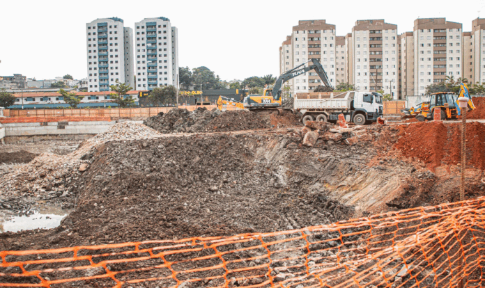 Piscinão Fundação tirantes