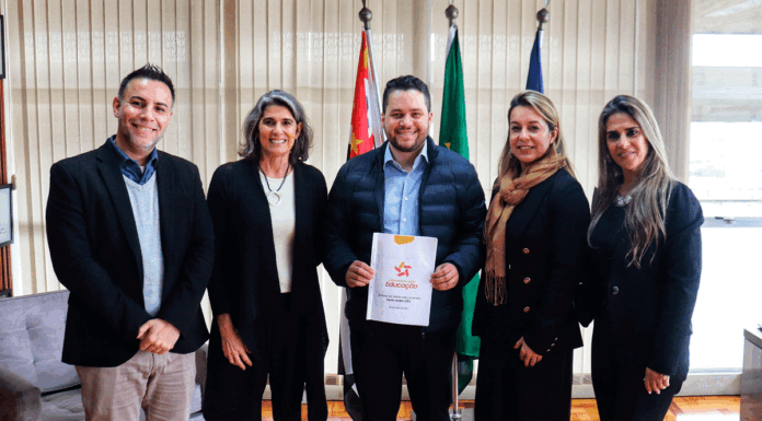 Santo André firma parceria com Centro Lemann