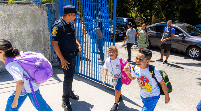 GCM de São Bernardo garante segurança nas EMEBs no retorno às aulas