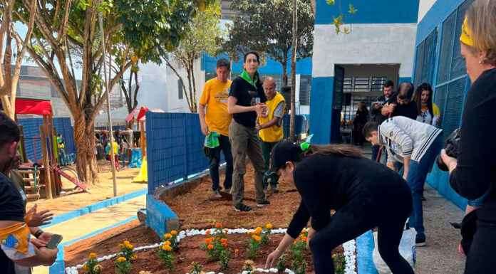 Escola em Didadema ganha ação de 250 voluntários