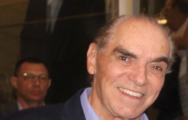 STJ nega que Michael Klein seja obrigado a emprestar a Saul