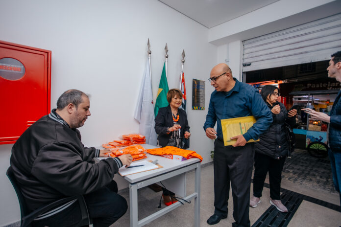 primeiro dia de aula na faculdade municipal