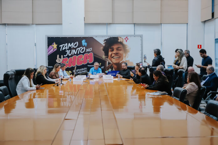 Coletiva de Imprensa