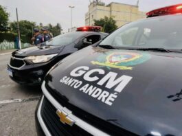 GCMs de Santo André salvam bebê engasgada com leite materno