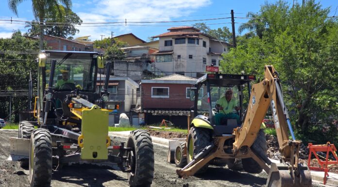 Nova alça de acesso no bairro Santa Luzia em Ribeirão Pires facilita circulação de veículos