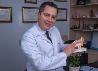 Especialista alerta que o risco de otite no verão vai além do mar e da piscina