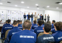Prefeitura apresenta equipe adulta da Liga São Caetano de Futsal em cerimônia retrospectiva