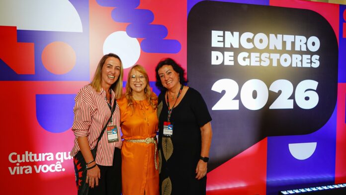 Esquerda para a direita Camila Zanon, Marilia Marton e Marisa Catalão