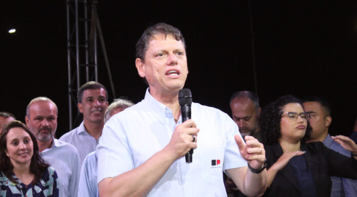 Pesquisa Futura aponta ampla vantagem de Tarcísio em São Paulo e cenário adverso para Lula no estado