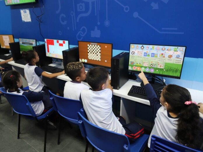 Compromisso Nacional Toda Matemática