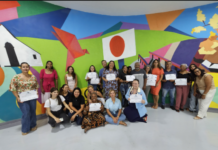 Certificados da Carreta do Caminho da Capacitação são entregues a alunos em Ribeirão Pires