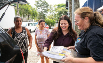 Fundo Social realiza primeira entrega Drive-Thru da Santo André Solidária