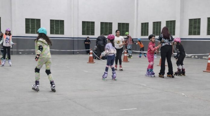 Ribeirão Pires realiza edição especial de Carnaval com patinação no Parque Oriental