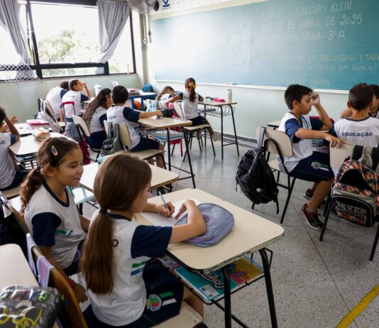 São Caetano lidera ranking regional no desempenho educacional no Saresp em 2025