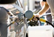 Gasolina Premium 100 chega ao mercado para atender motores de alta performance