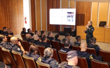 GCMs da região passam por treinamento para uso de armas conquistadas pelo Consórcio ABC