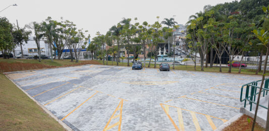 São Caetano atende pedido de moradores e reabre estacionamento do Parque Chico Mendes