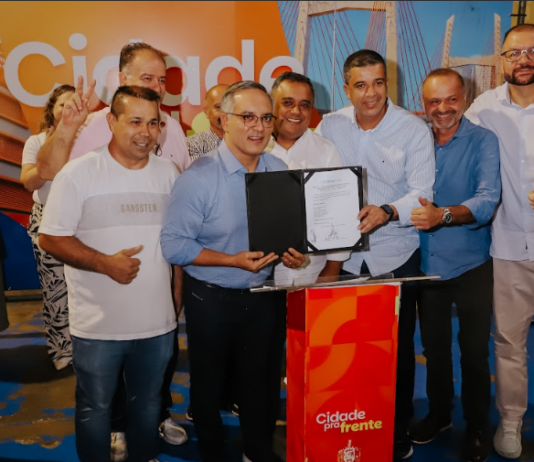 Em São Bernardo, entrega de escrituras e reforma de ginásio poliesportivo marcam novos avanços no Areião