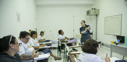 Santo André abre inscrições para curso gratuito de Cuidador de Idosos