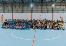 São Bernardo entrega quadra preparada para prática de hóquei e uniformes às equipes de futsal