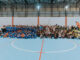 São Bernardo entrega quadra preparada para prática de hóquei e uniformes às equipes de futsal