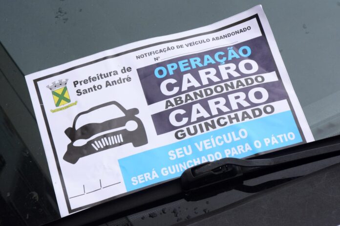 Operação Carro Abandonado - Foto - Eduardo Merlino_PSA (1)