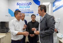 Moradores de Diadema recebem prótese com tecnologia de impressão 3D